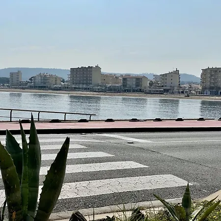 شقة Andromeda Apartment With Private Terrace L' Escala