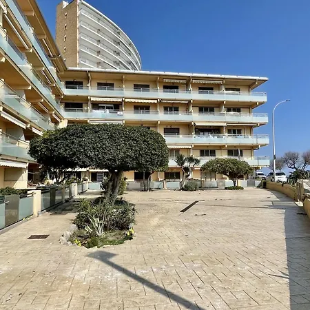 شقة Andromeda Apartment With Private Terrace