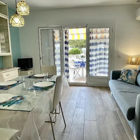 Andromeda Apartment With Private Terrace